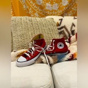 Red Converse